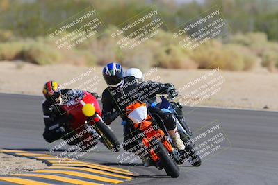 media/Oct-08-2022-SoCal Trackdays (Sat) [[1fc3beec89]]/Turn 10 (945am)/